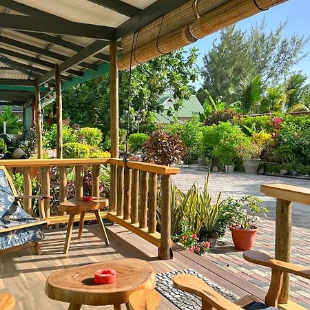 Bwaver Cottage La Digue Exterior foto