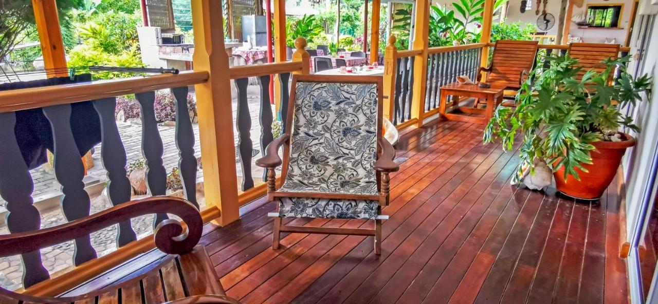 Bwaver Cottage La Digue Exterior foto