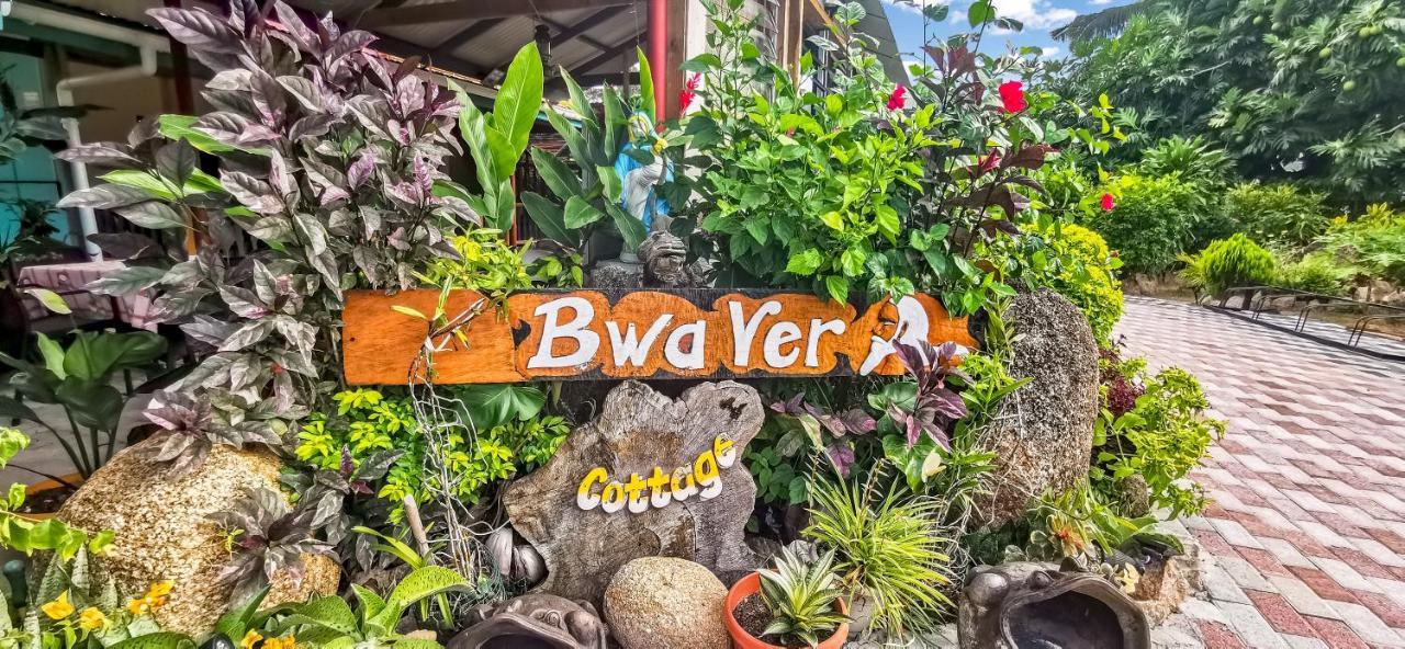 Bwaver Cottage La Digue Exterior foto